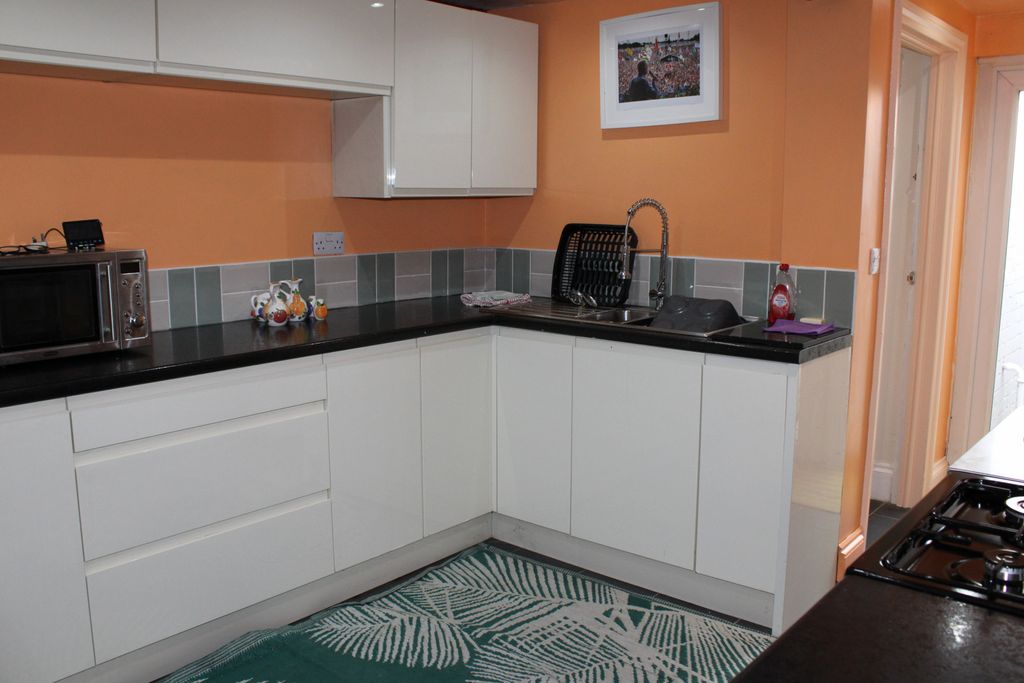 Additional image 3 of 2 bed terraced house to rentAlbert Street, Brigg DN20