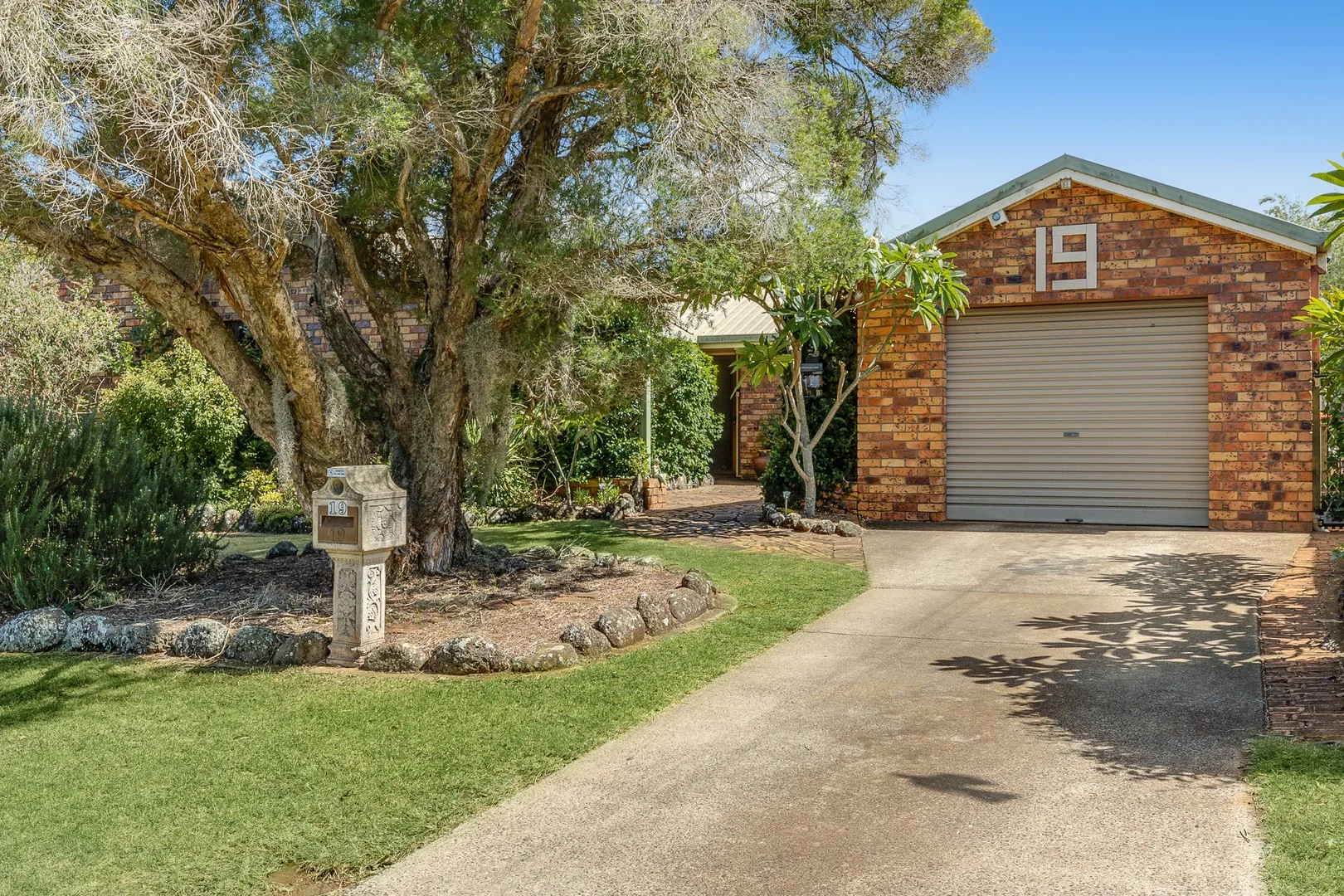 19 Lindberg Street, Wilsonton QLD 4350