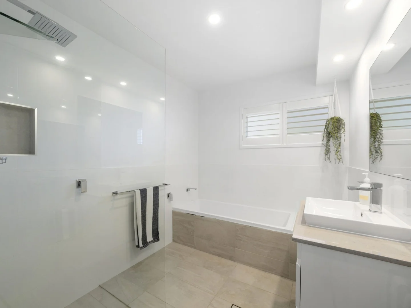 Additional image 10 of 1/19 Nightingale Street, Woolgoolga NSW 2456