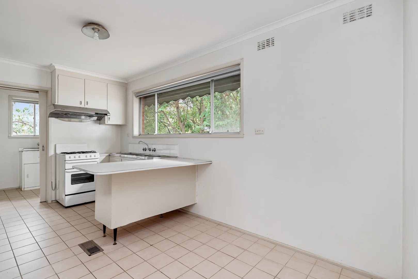 Additional image 3 of 16 Stephen Crescent, Croydon VIC 3136