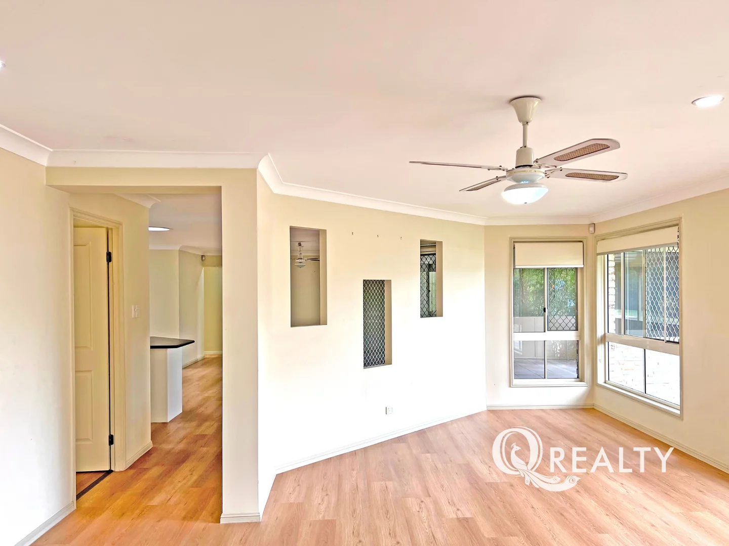 15 Freshwater Circuit, Forest Lake QLD 4078 photo 3