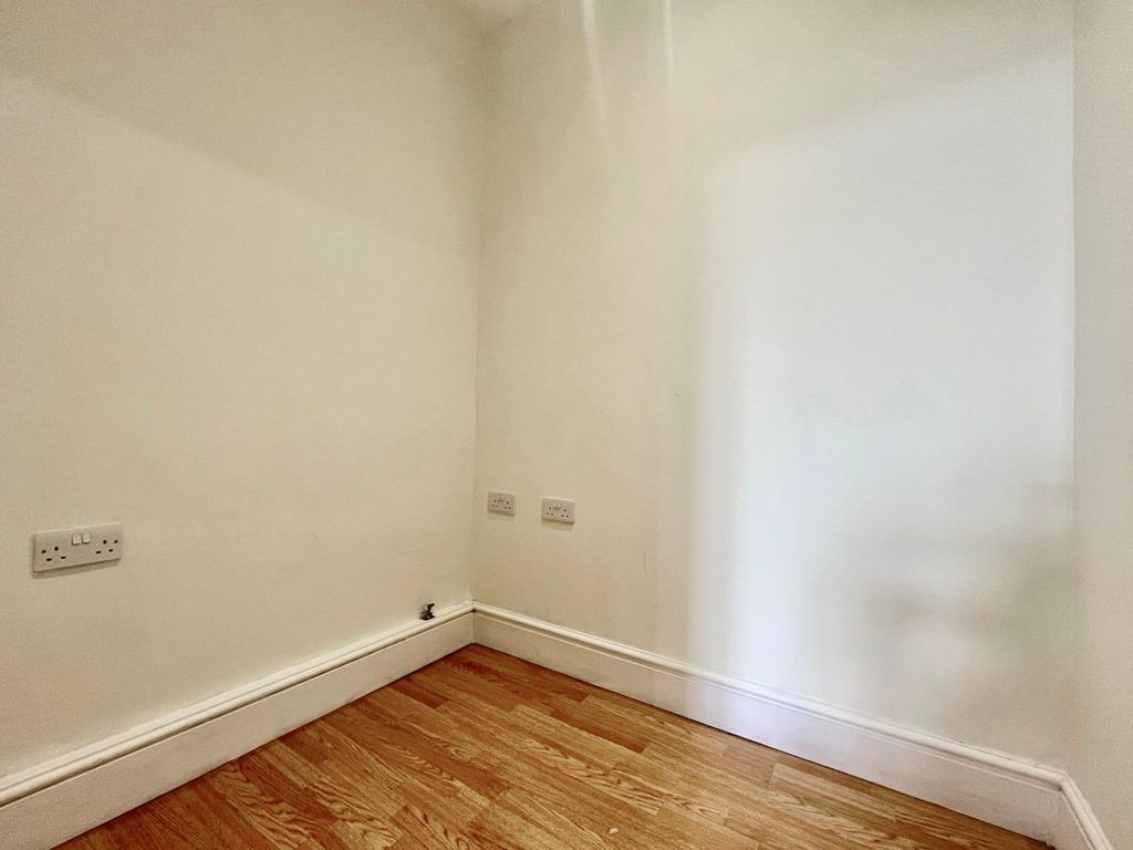 Additional image 14 of 3 bed terraced house to rentChristchurch Road, Newport NP19