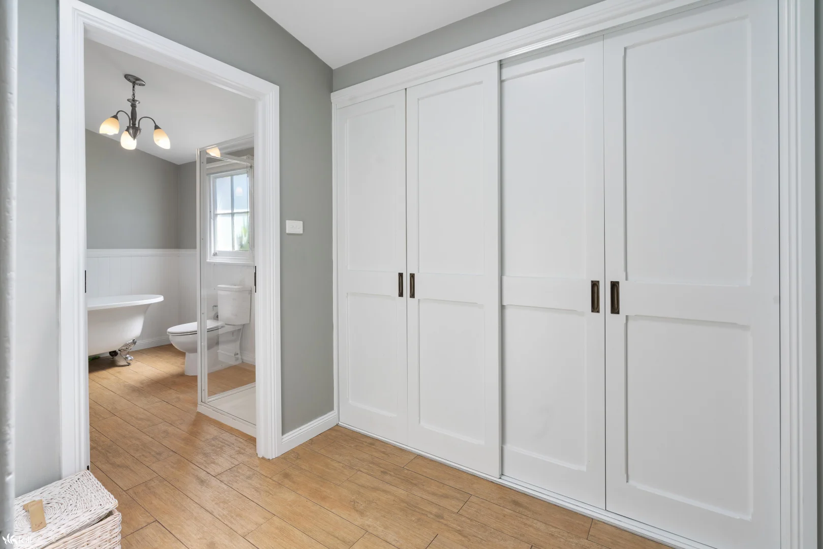 Additional image 16 of 10 Beltana Street, Lindisfarne TAS 7015