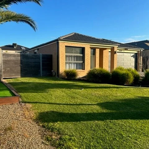 7 Darter Way, Williams Landing VIC 3027
