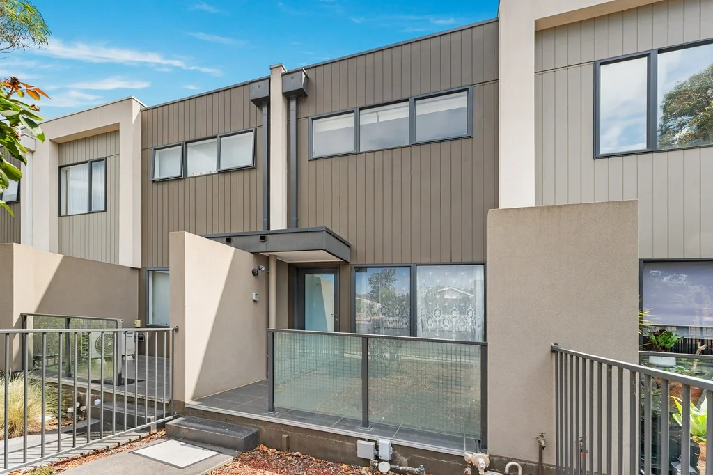 5/69 Manchester Road, Mooroolbark VIC 3138