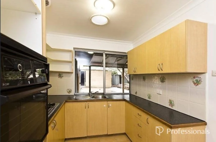 22 Solandra Way, Forrestfield WA 6058