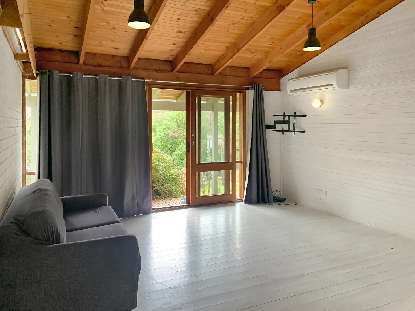 Additional image 5 of 1 & 2/27 Changue Road, Merrijig VIC 3723