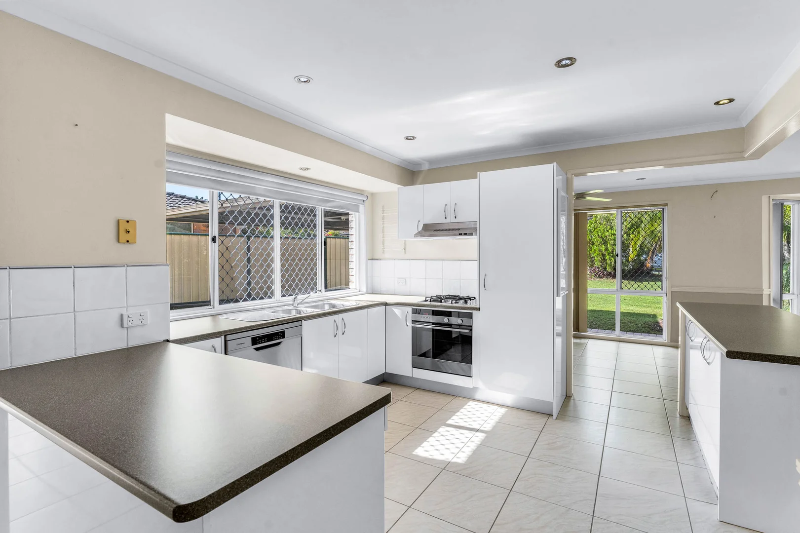 Additional image 6 of 70 Colisa Crescent, Regents Park QLD 4118