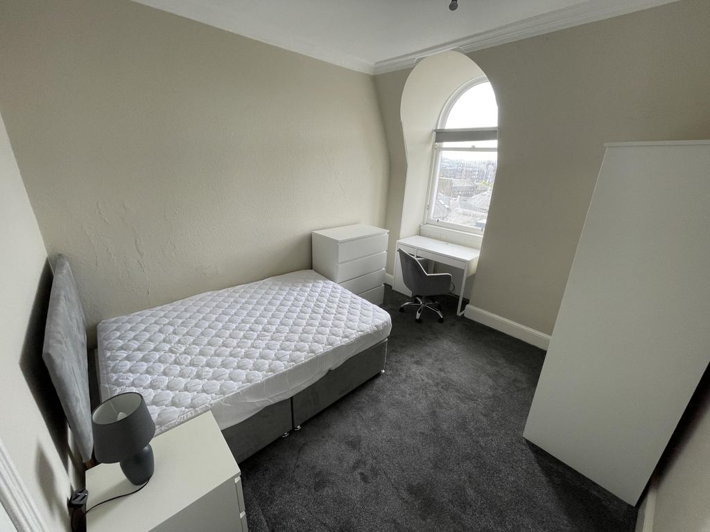 Additional image 3 of 3 bed flat to rent33 Commercial Street, Dundee DD1