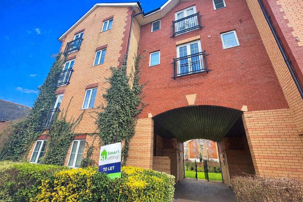 2 bed flat to rentCampbell Drive, Cardiff CF11