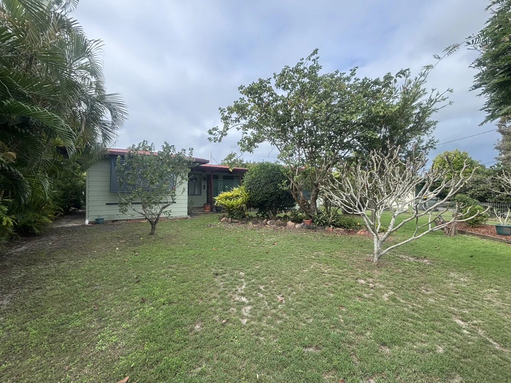 48 Howard Street, Burrum Heads QLD 4659