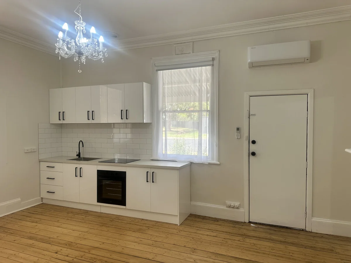 Additional image 2 of 1/8 Ware Street, Camperdown VIC 3260