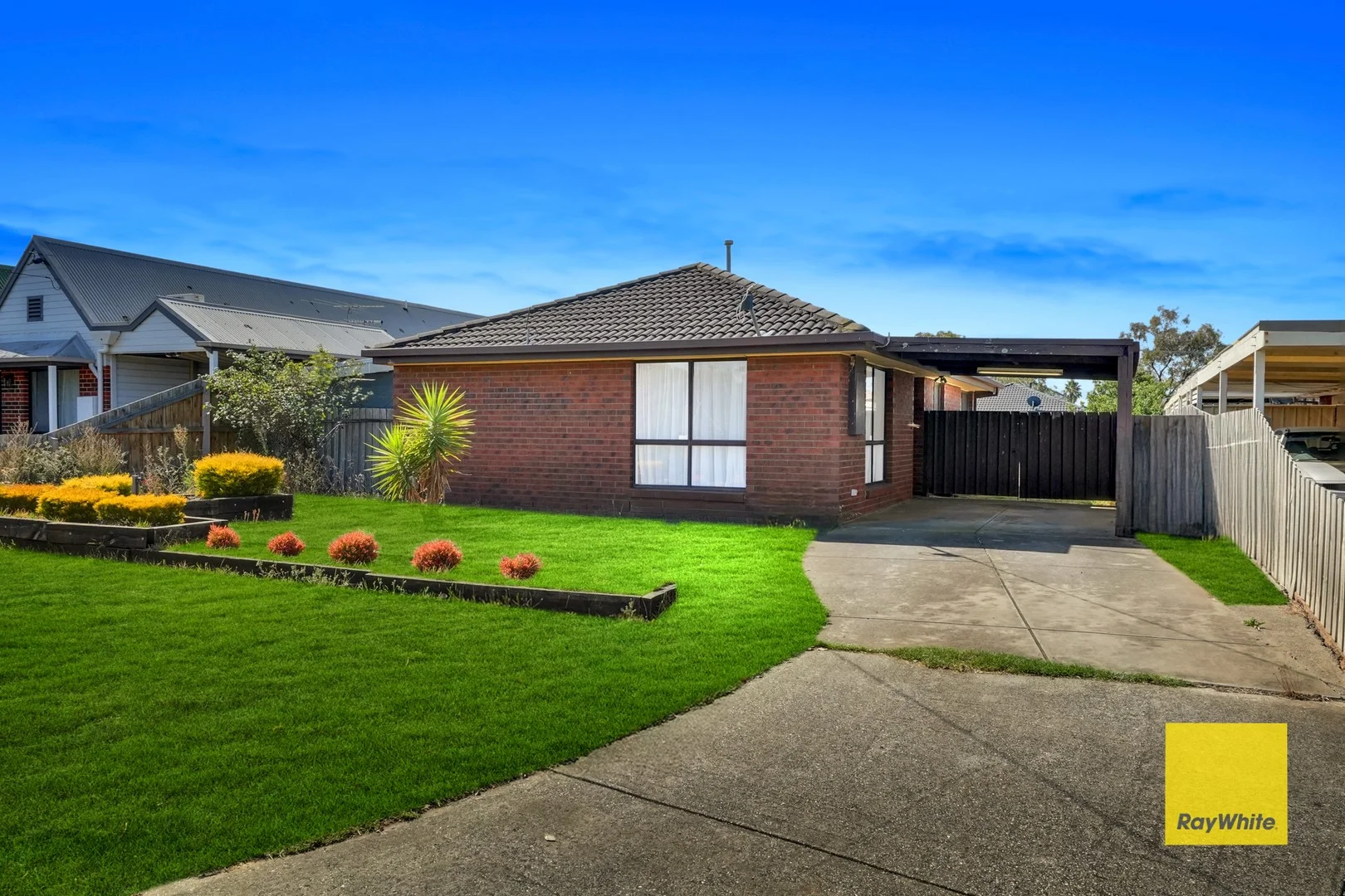 51 SONGLARK CRESCENT, Werribee VIC 3030