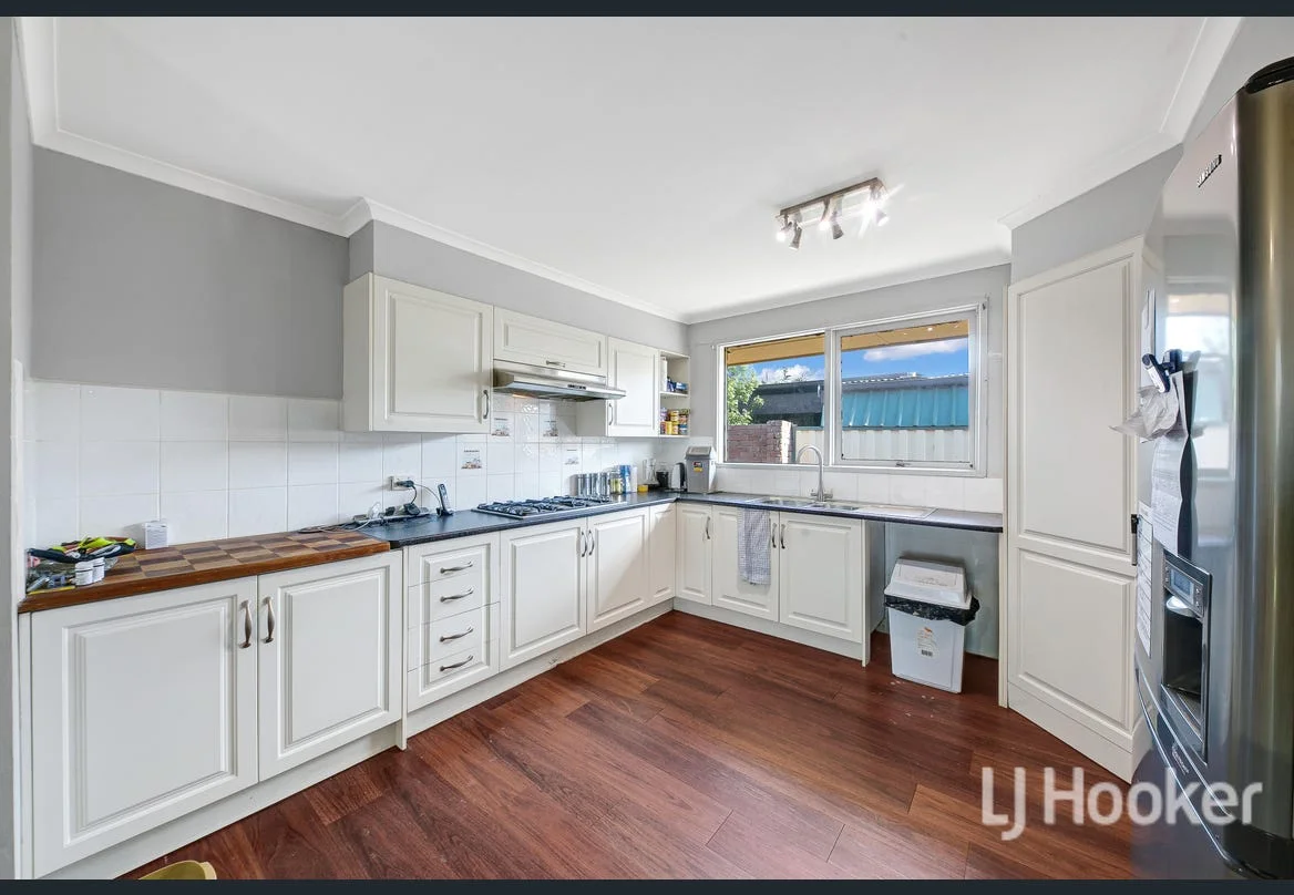 115 Station Road, Melton South VIC 3338