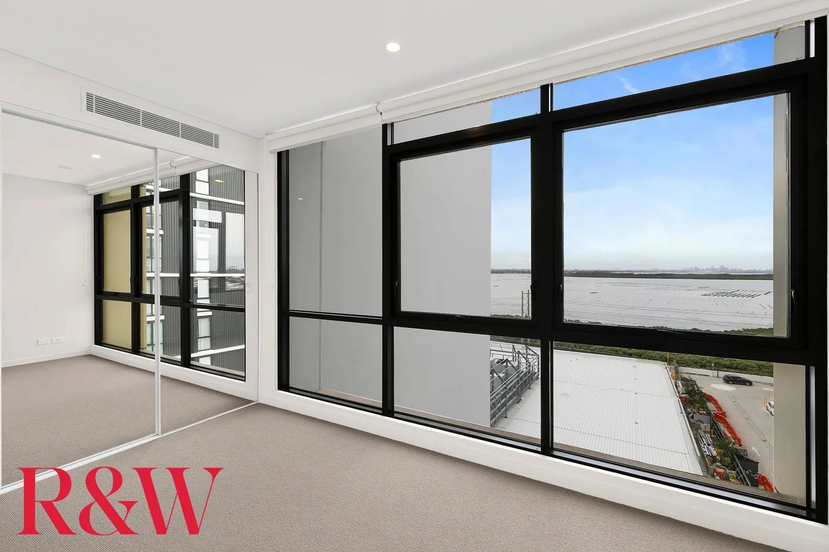 Additional image 3 of 903/455E Captain Cook Drive, Woolooware NSW 2230