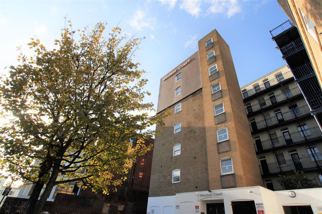 Additional image 6 of Studio to rentWindsor Street, Brighton BN1