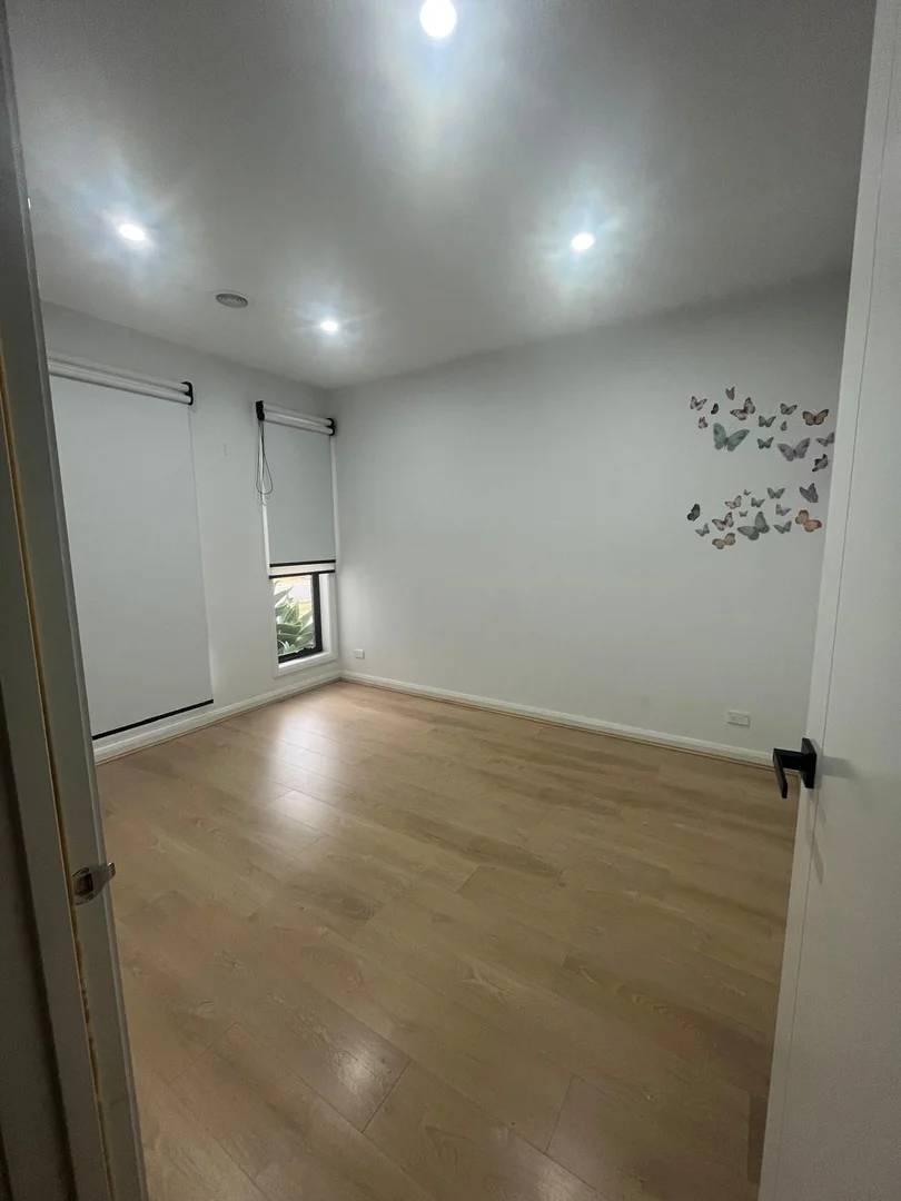 Additional image 4 of 49 Watercarter crescent, Wollert VIC 3750