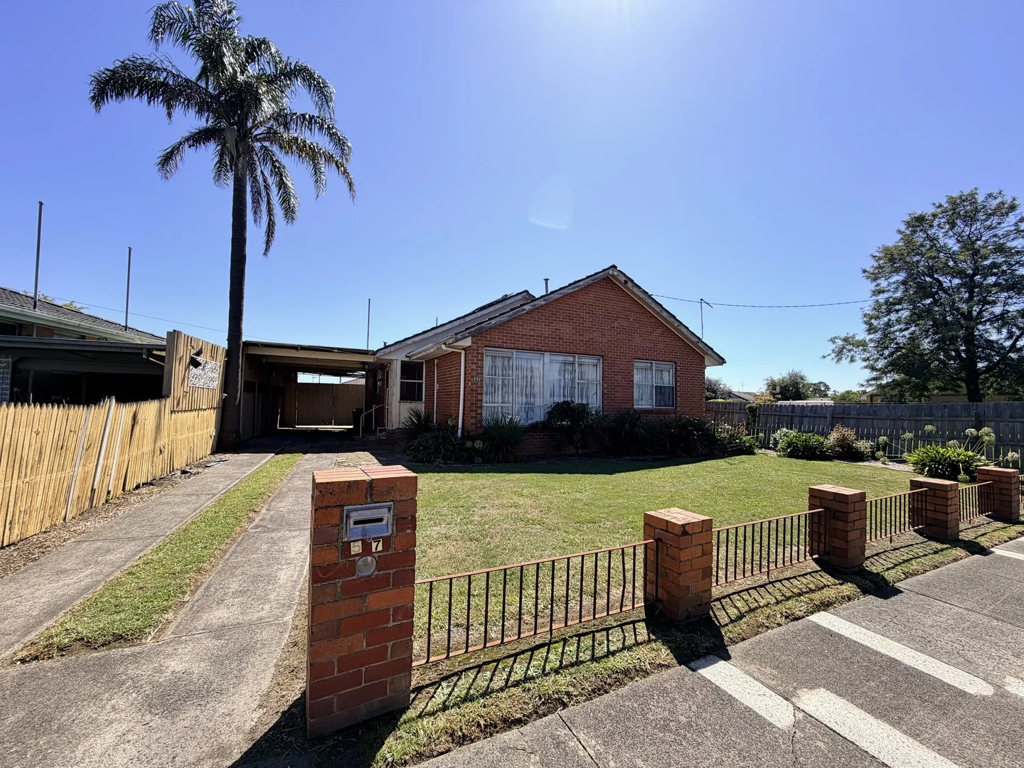 57 White Parade, Churchill VIC 3842
