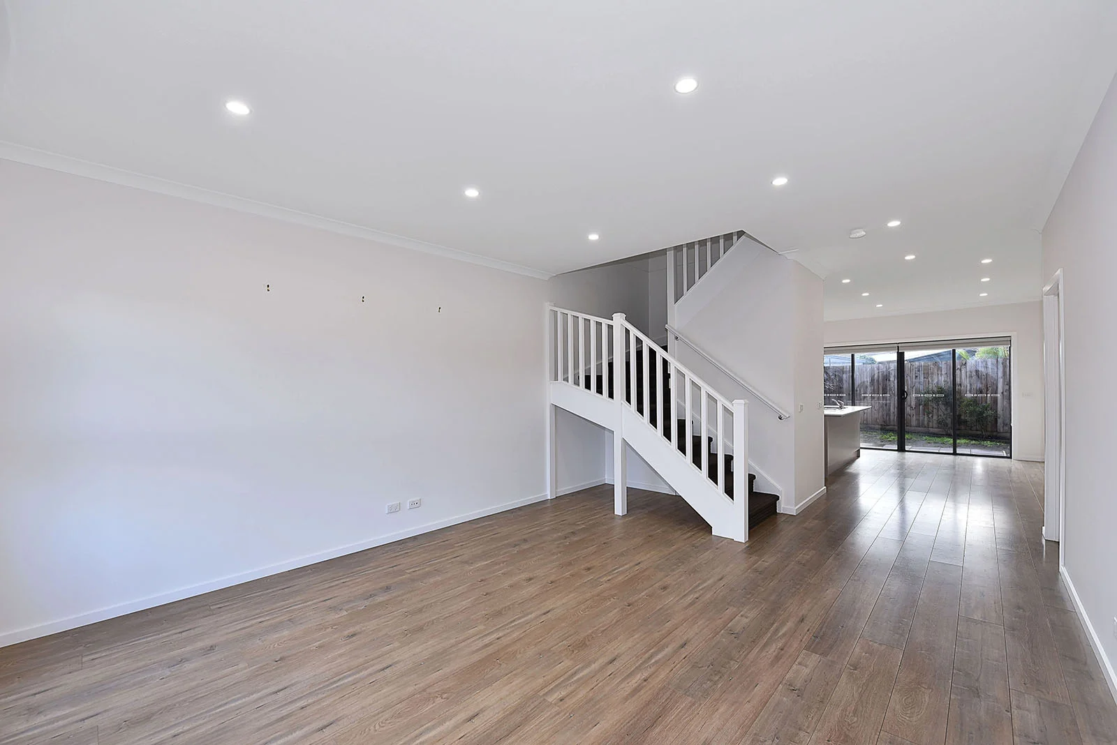 Additional image 3 of 2/91 Carrick Drive, Gladstone Park VIC 3043