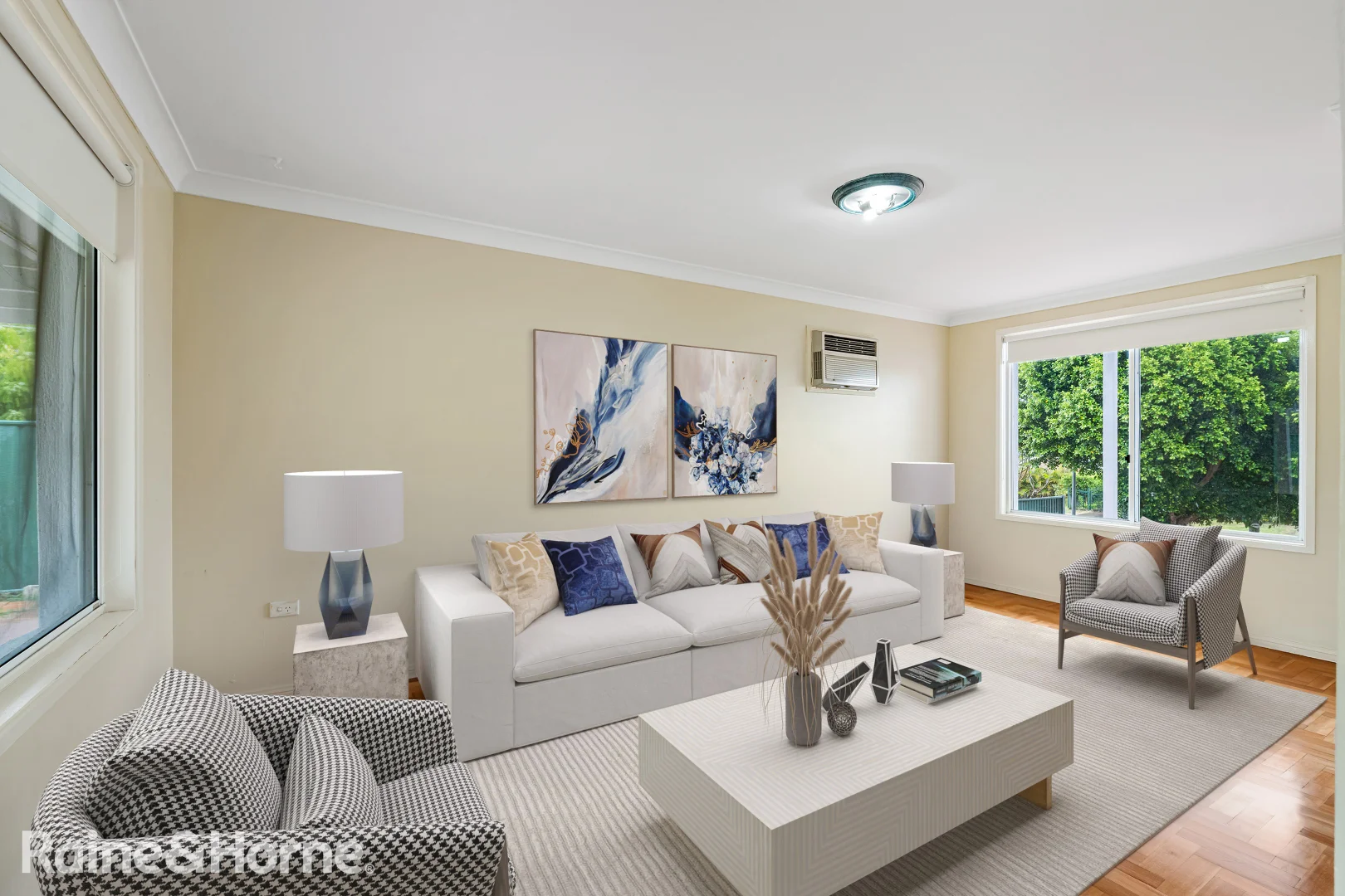26 Fifth Avenue, Macquarie Fields NSW 2564 photo 2