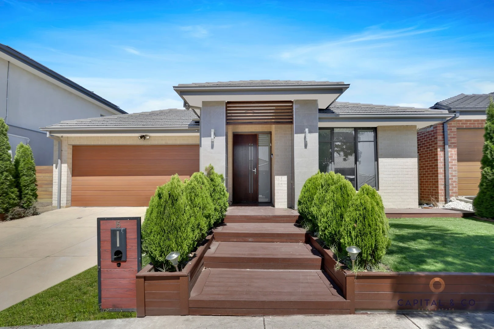 15 Tivoli Way, Mickleham VIC 3064