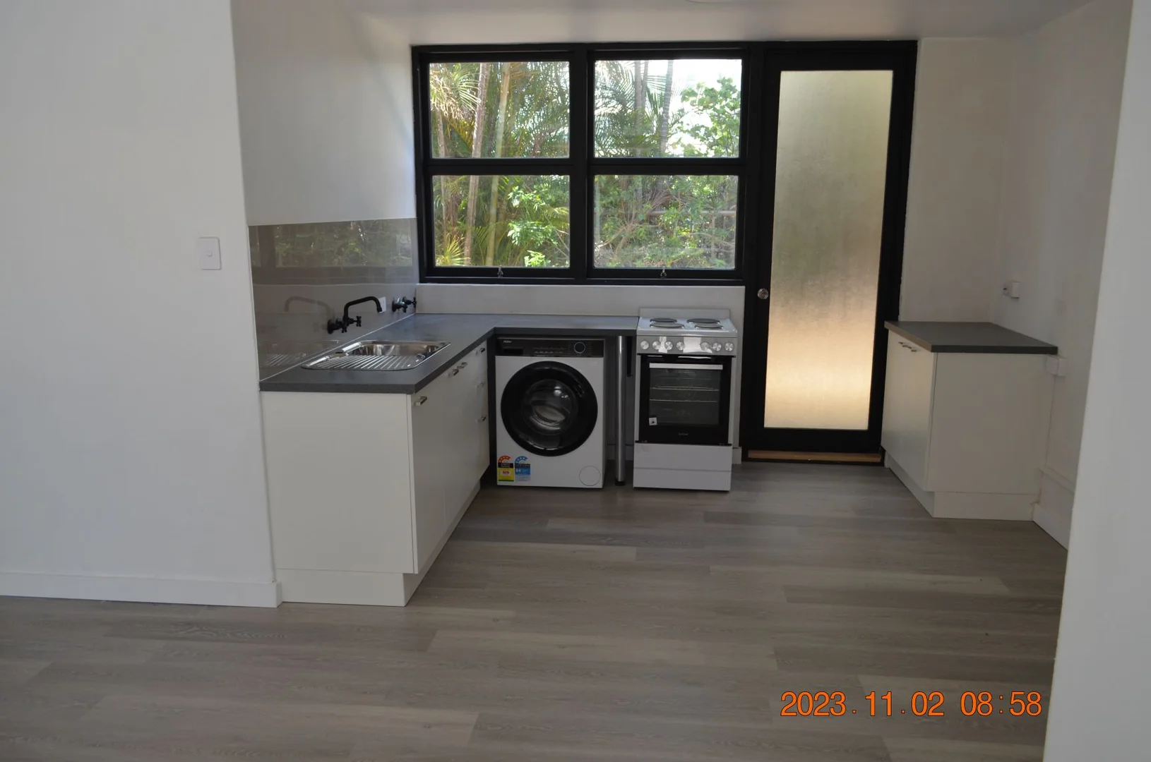 Additional image 6 of 4/13 Bayview Street, Runaway Bay QLD 4216