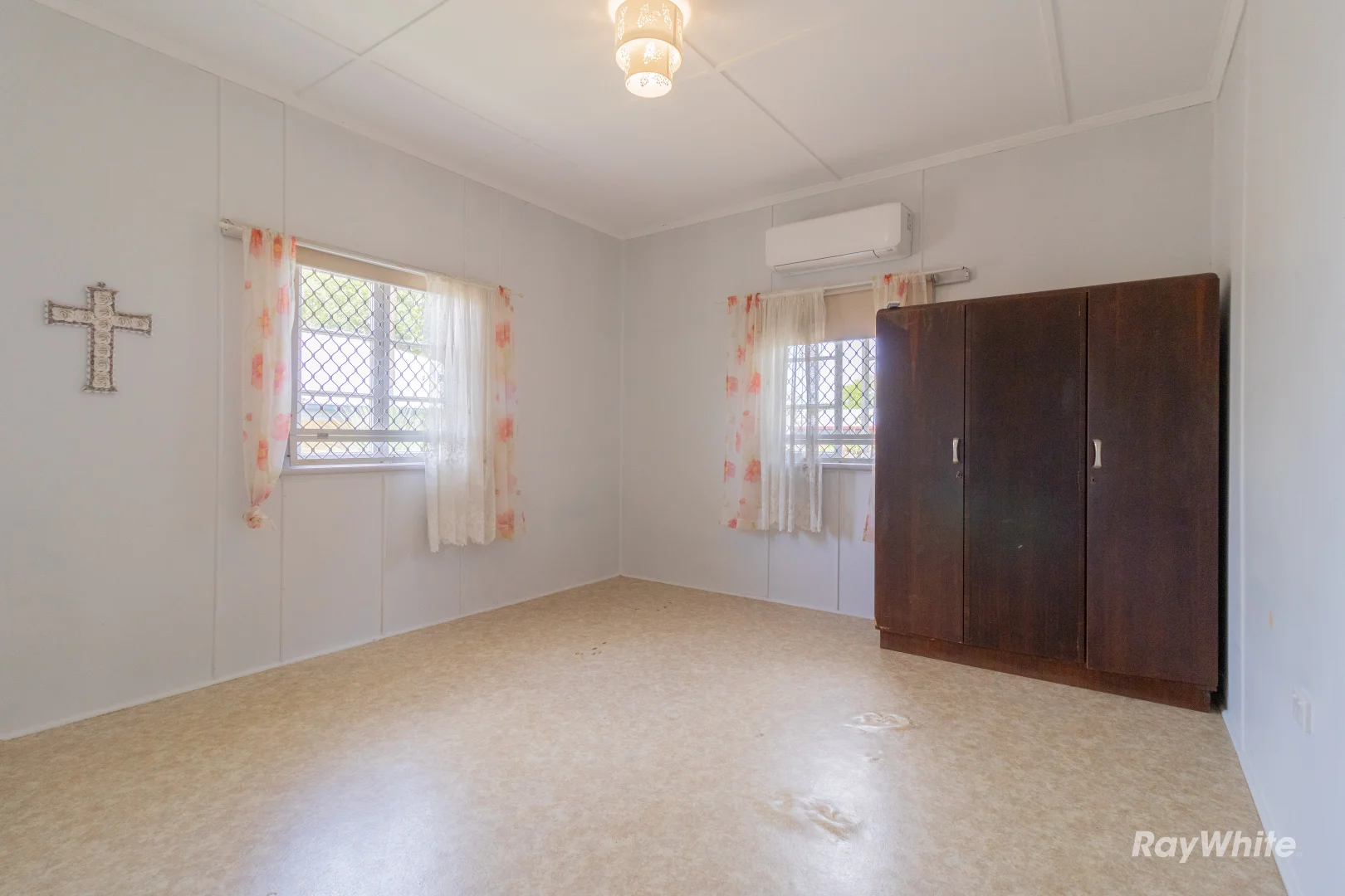 Additional image 9 of 8 Barnes Street, Svensson Heights QLD 4670