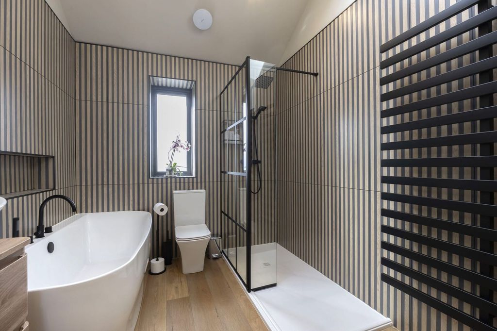 Additional image 24 of 5 bed detached house to rentCollege Baths Road, Cheltenham GL53