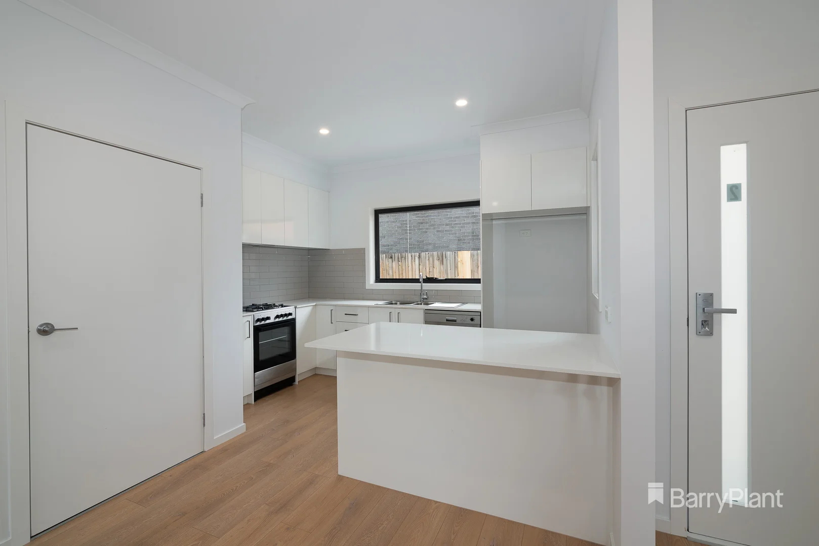 2/4 Ophir Street, Broadmeadows VIC 3047 photo 2