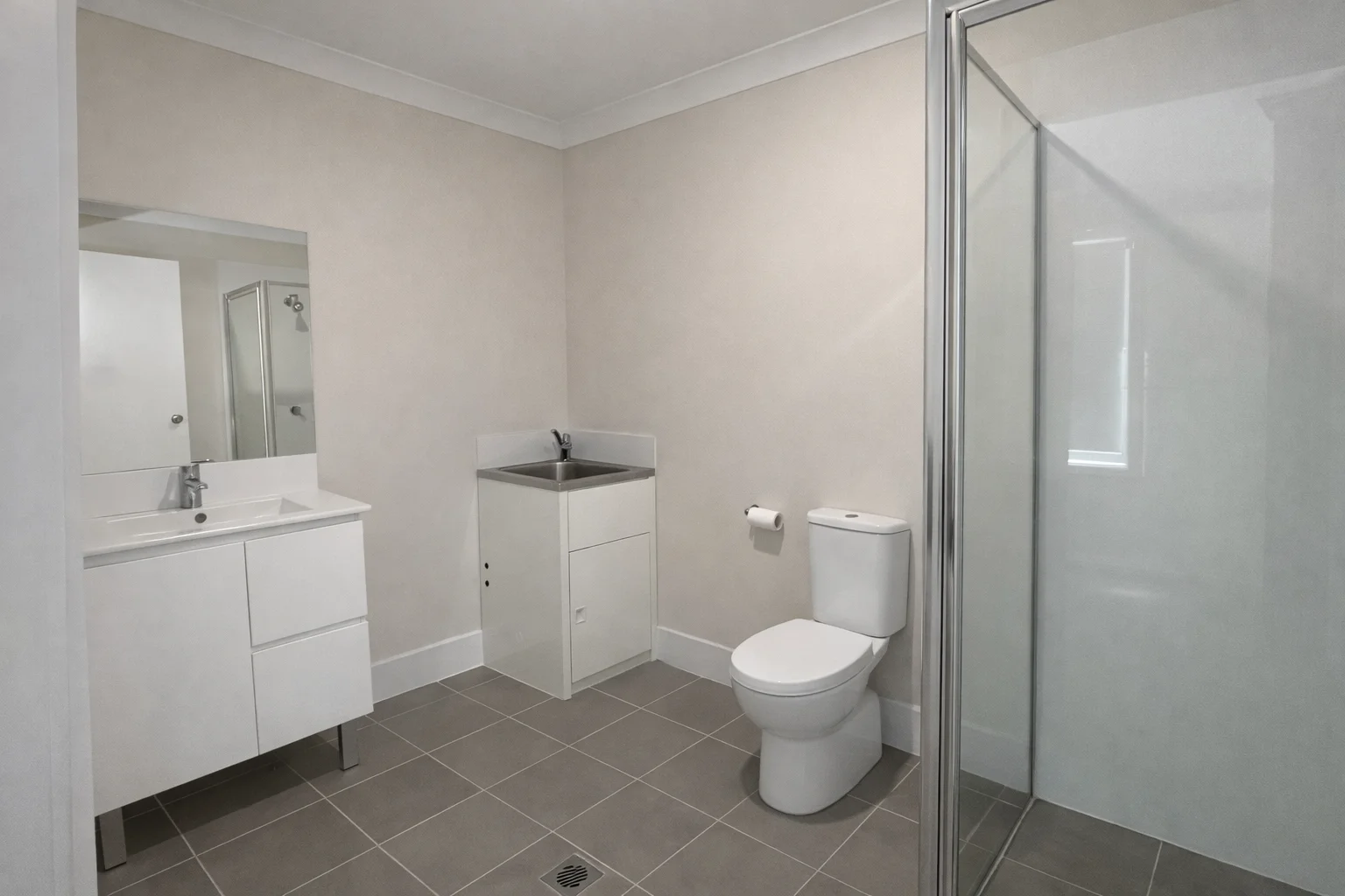 Additional image 5 of 44B Mustang Close, Hillvue NSW 2340