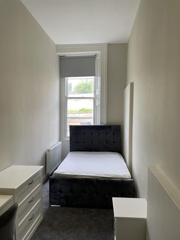 Additional image 2 of 4 bed flat to rent10 Victoria Road, Dundee DD1