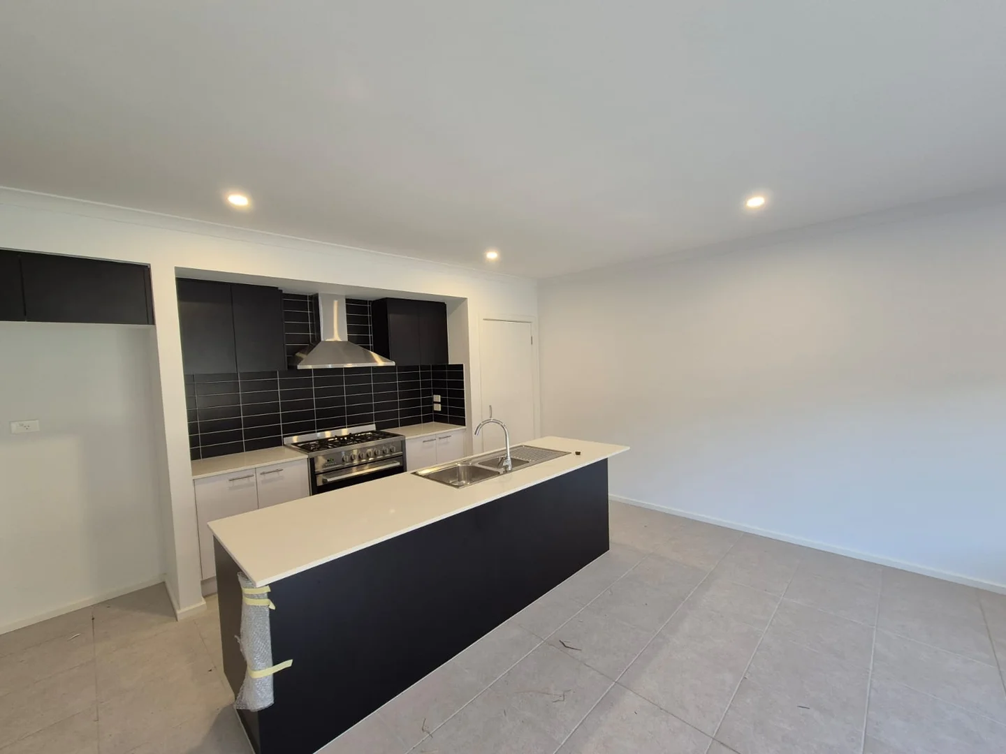 Additional image 4 of 48 Farm Crescent, Donnybrook VIC 3064