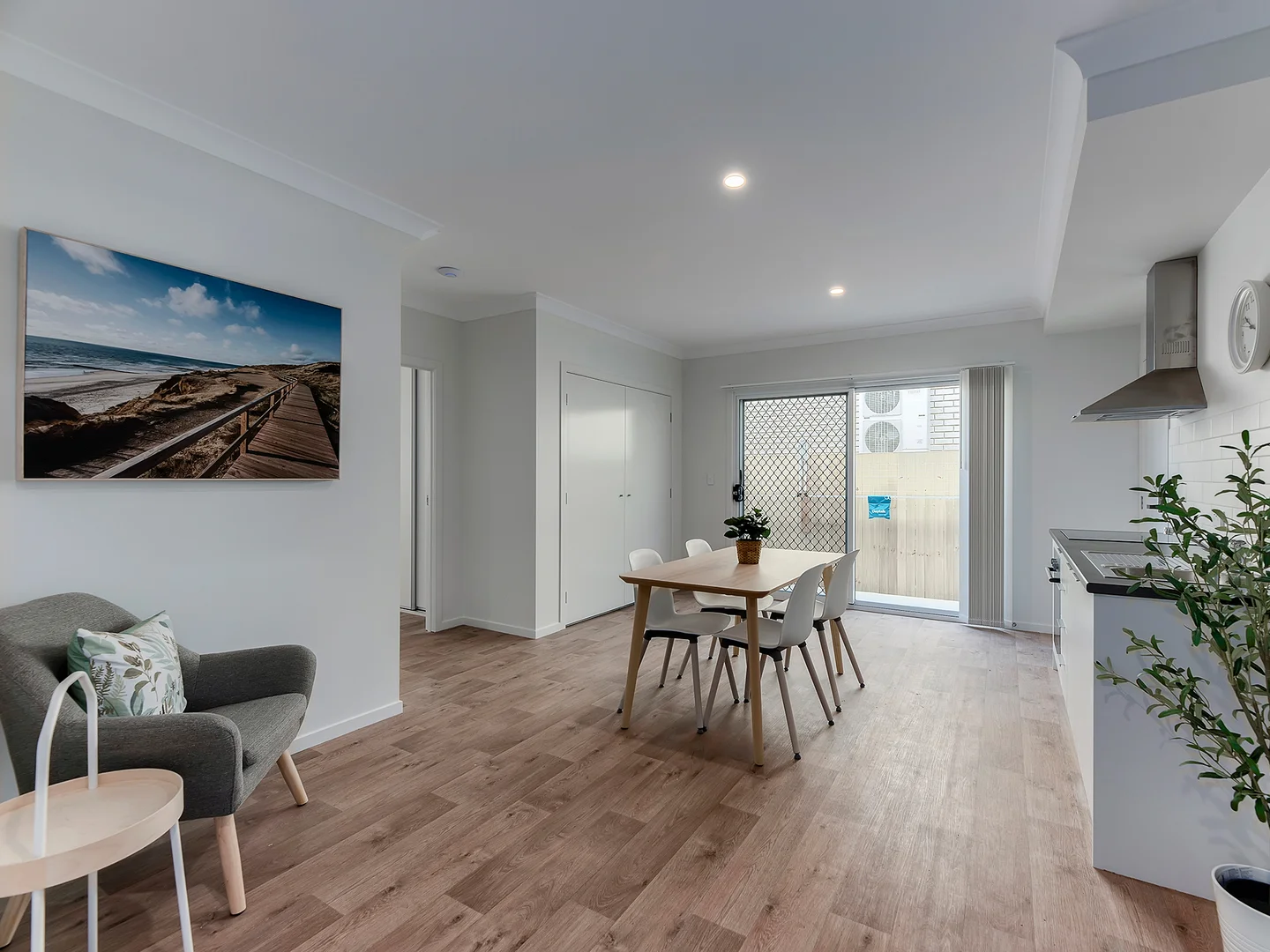 Additional image 2 of 43 Curtis Street, Manly QLD 4179