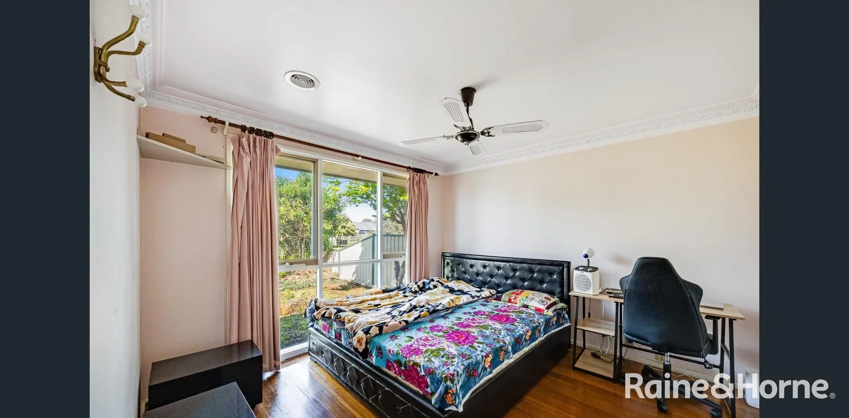 7 Lawson Road, Melton South VIC 3338