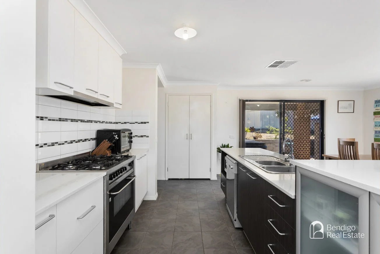7 Hanover Place, Strathfieldsaye VIC 3551