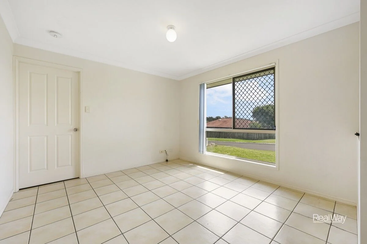Additional image 2 of 30 Wareena Crescent, Glenvale QLD 4350