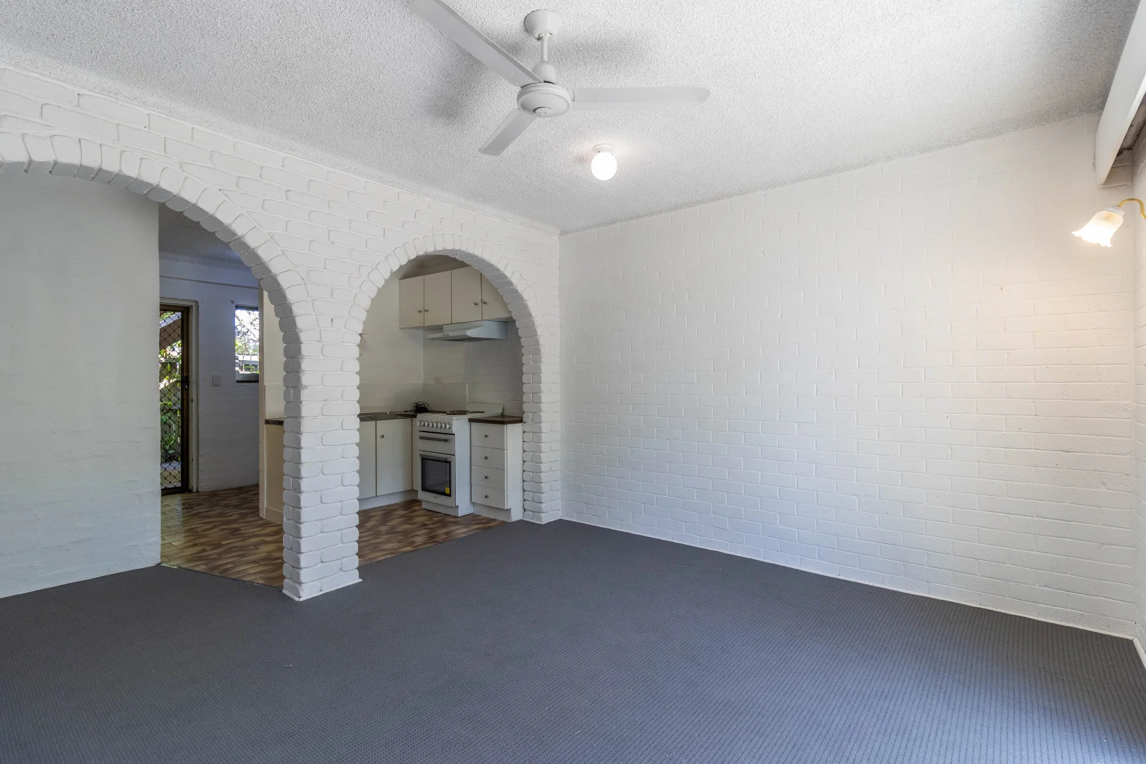 Additional image 6 of 3/449 Esplanade, Torquay QLD 4655