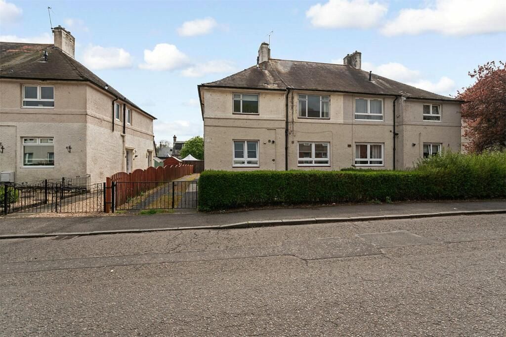 2 bed flat to rentAshley Terrace, Alloa FK10