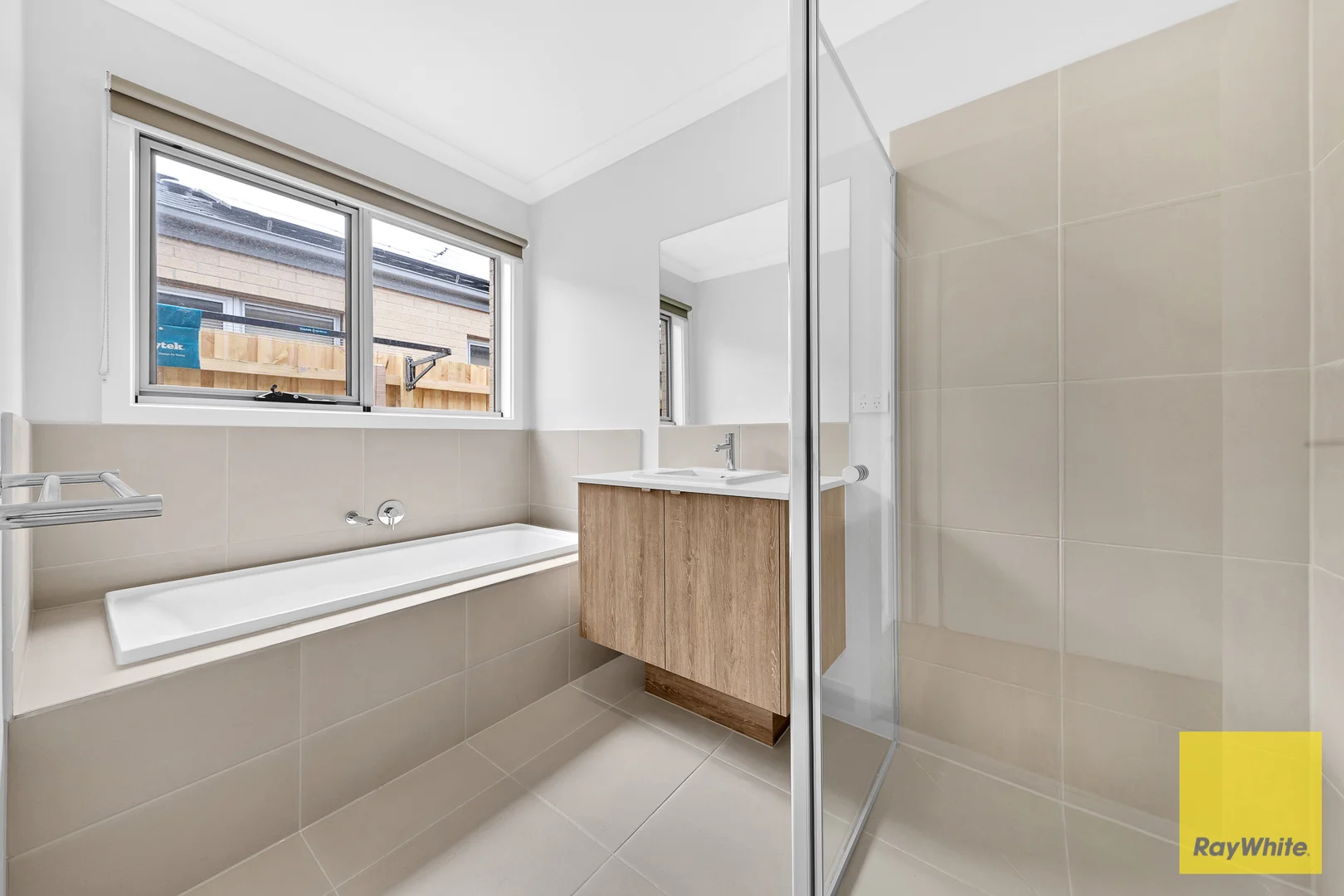 Additional image 8 of 134 Whitecross Drive, Thornhill Park VIC 3335