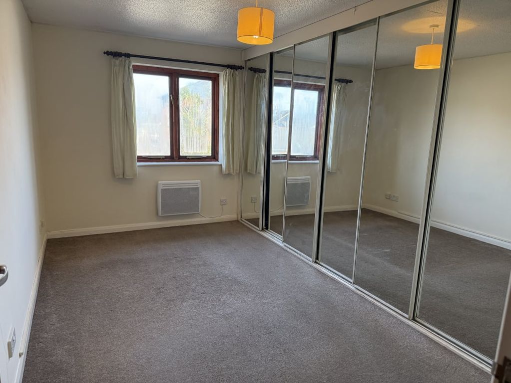 Additional image 6 of 1 bed semi-detached house to rentCottage Mews, Newport PO30