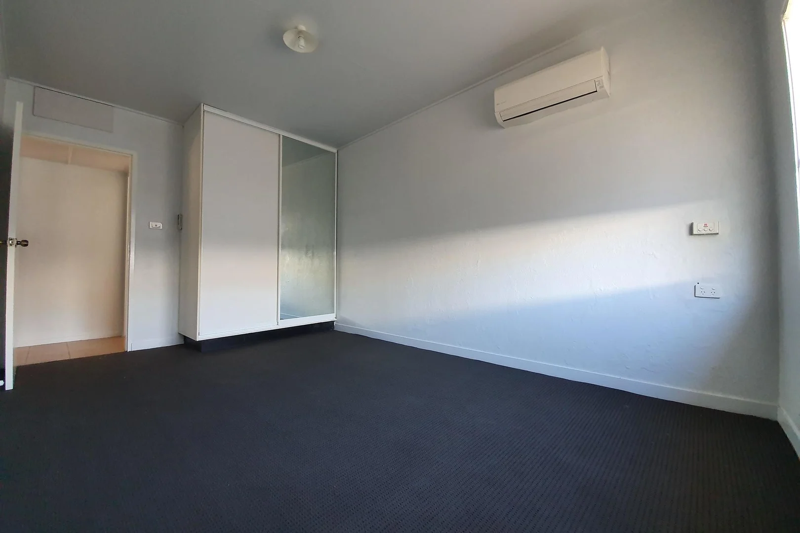 Additional image 2 of 4/3 Kaeser Road, Mount Isa QLD 4825