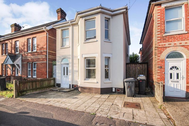 6 bed shared accommodation to rentLuxury Student Home, Winton BH9 photo 2