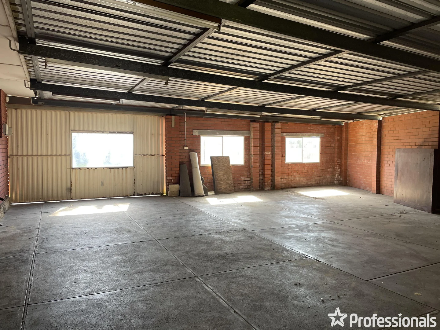 Additional image 3 of 19 Hughenden Drive, Thornlie WA 6108