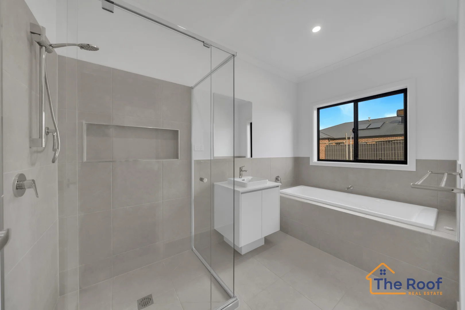 Additional image 11 of 98 Buckingham Boulevard, Strathtulloh VIC 3338