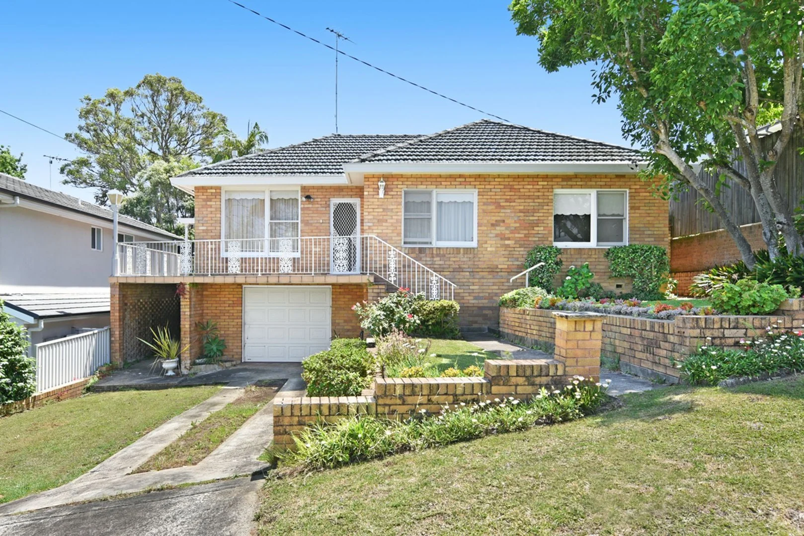 2 Spalding Crescent, Hurstville Grove NSW 2220