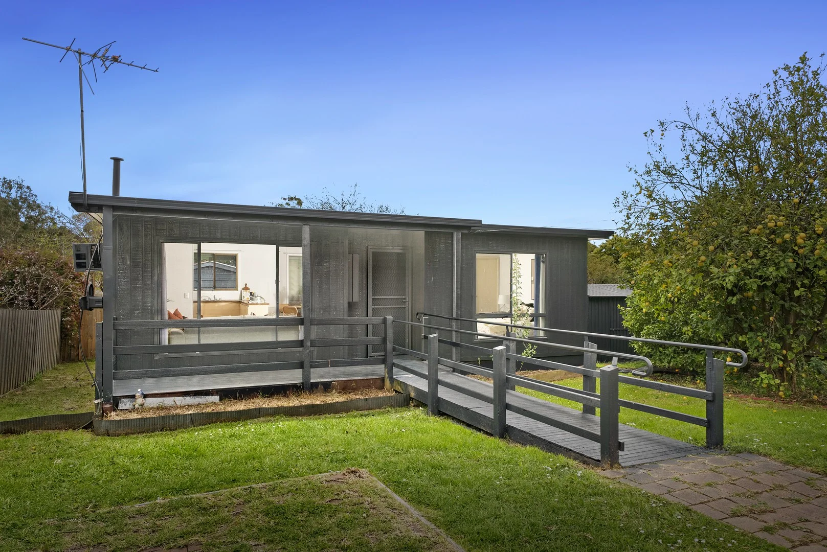 2/46 Blackwood Park Road, Ferntree Gully VIC 3156