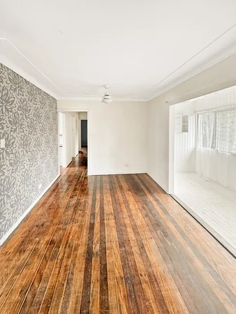 Additional image 4 of 1/60 Kynance Street, Leichhardt QLD 4305