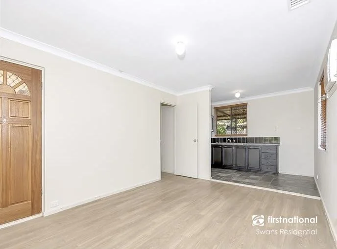 Additional image 3 of 1 Silver Mallee Close, Camillo WA 6111