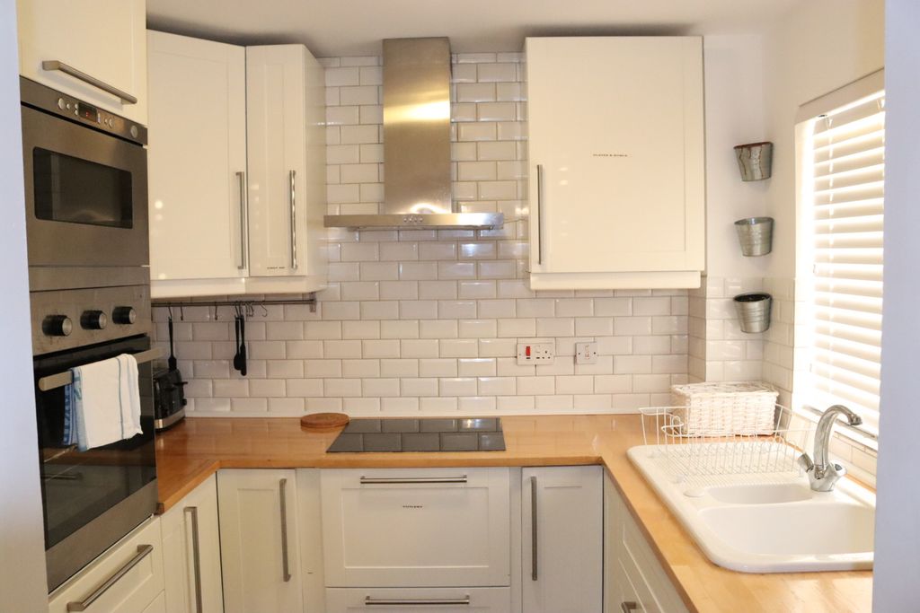 Additional image 19 of 2 bed maisonette to rentHumber Road, Dartford DA1