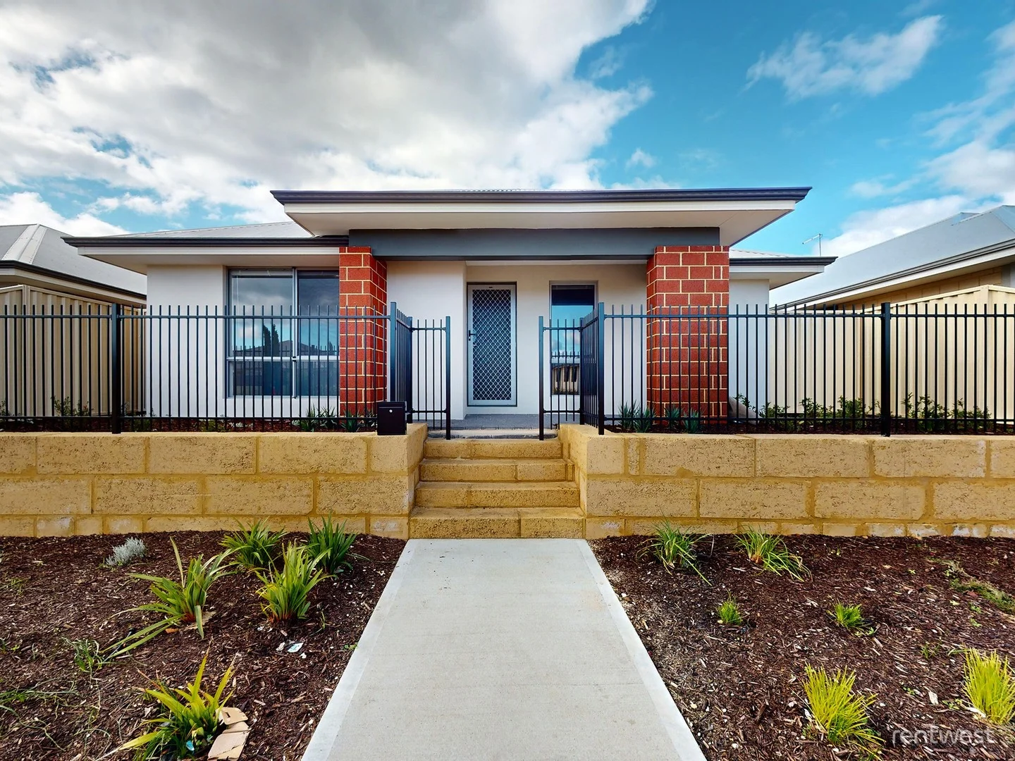 53 Dandaragan Drive, Dawesville WA 6211